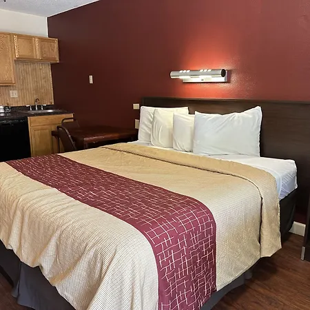 Red Roof Inn Parkersburg-3